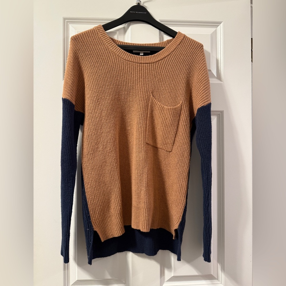 Madewell Tan and Black Crew Neck Sweater